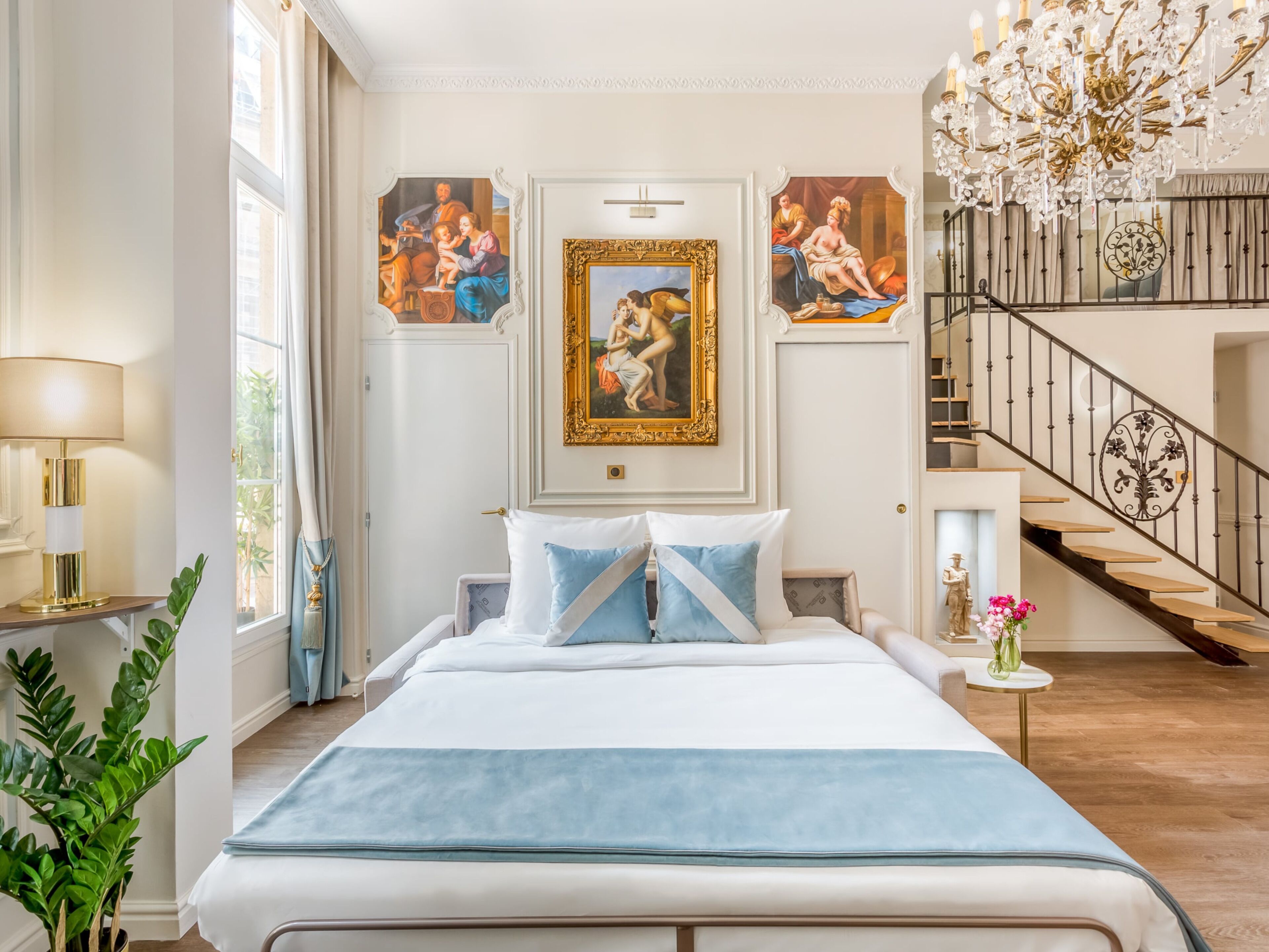 Apartment, City View | Living area | Offices