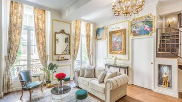 Apartment, City View | Living area | Offices