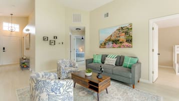 Rumah (4 Bedrooms) | Interior