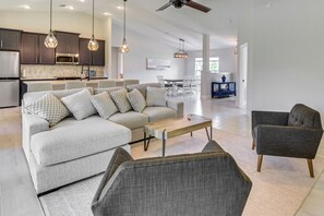 House (3 Bedrooms) | Interior - Newly Built Golf Course Home in Palm Coast! (Palm Coast)