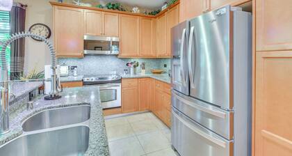 Private Beach Access: Kameula Townhome!