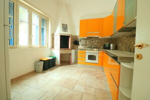 Private kitchen - Villa with Pool 5 minutes from the Sea - Gallipoli - Porto Cesareo - Torre Lapillo (Nardò)