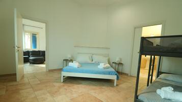 3 bedrooms, WiFi, bed sheets