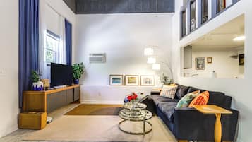 Apartment (1 Bedroom) | Interior