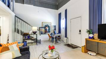 Apartment (1 Bedroom) | Interior