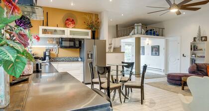 11 Mi to Bear World: Riverfront Getaway in Rigby