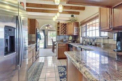 Walk to State Park: Secluded Retreat in Las Cruces