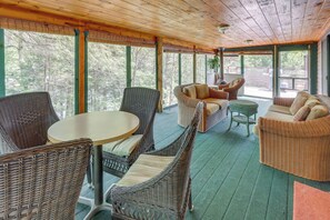 Casa (2 Bedrooms) | Interior