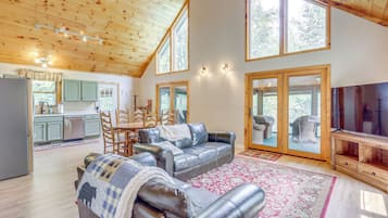 House (2 Bedrooms) | Interior