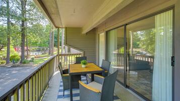 Apartemen (2 Bedrooms) | Bagian depan properti