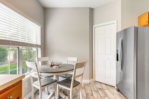 Apartment (3 Bedrooms) | Interior - < 1 Mi to Legends Golf Resort: Condo w/ Pool! (Myrtle Beach)