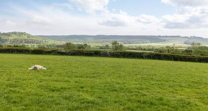 Ashberry Glamping Pod - sleeps 2