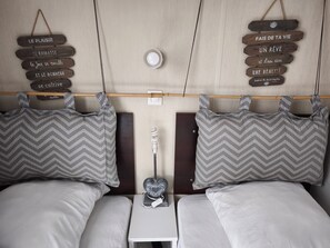 3 chambres, fer et planche à repasser, Wi-Fi