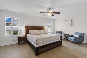 4 chambres, fer et planche à repasser, lit parapluie, Wi-Fi