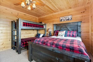 4 bedrooms, desk, iron/ironing board, travel cot