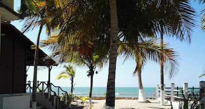 Beachfront Cabin With Wi-fi