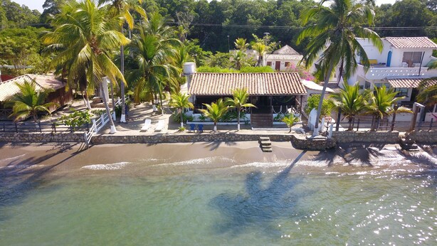 Unclassified image, 1 of 32, button - Beachfront Cabin With Wi-fi (Tolú)