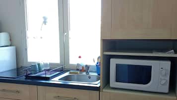Micro-ondes, plaque de cuisson
