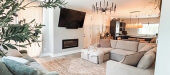 Olive Branch Villa by the river