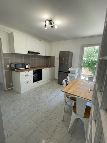 House for 4, just 3 min from marina and beach