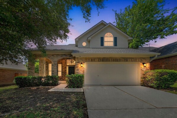 ハウス 4 ベッドルーム | 外観