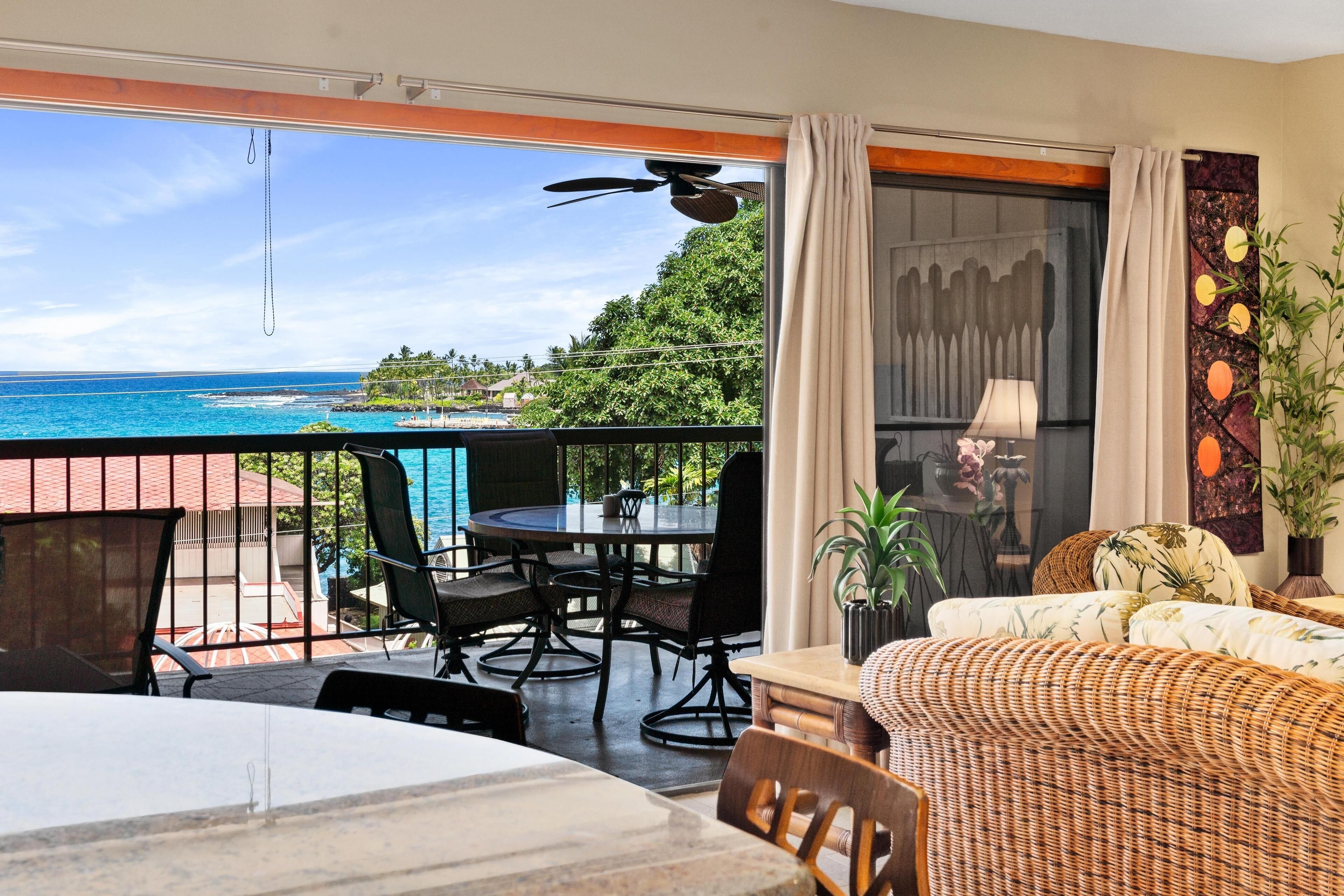Condo, 2 Bedrooms | Outdoor dining