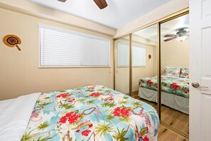 Condo, 2 Bedrooms | 2 bedrooms, free WiFi - Big Island Kona Plaza 301 2 Bedroom Condo (Kailua-Kona)