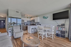 Interior - 0210 Sun-kissed Memories 1 Bedroom Condo (Carolina Beach)