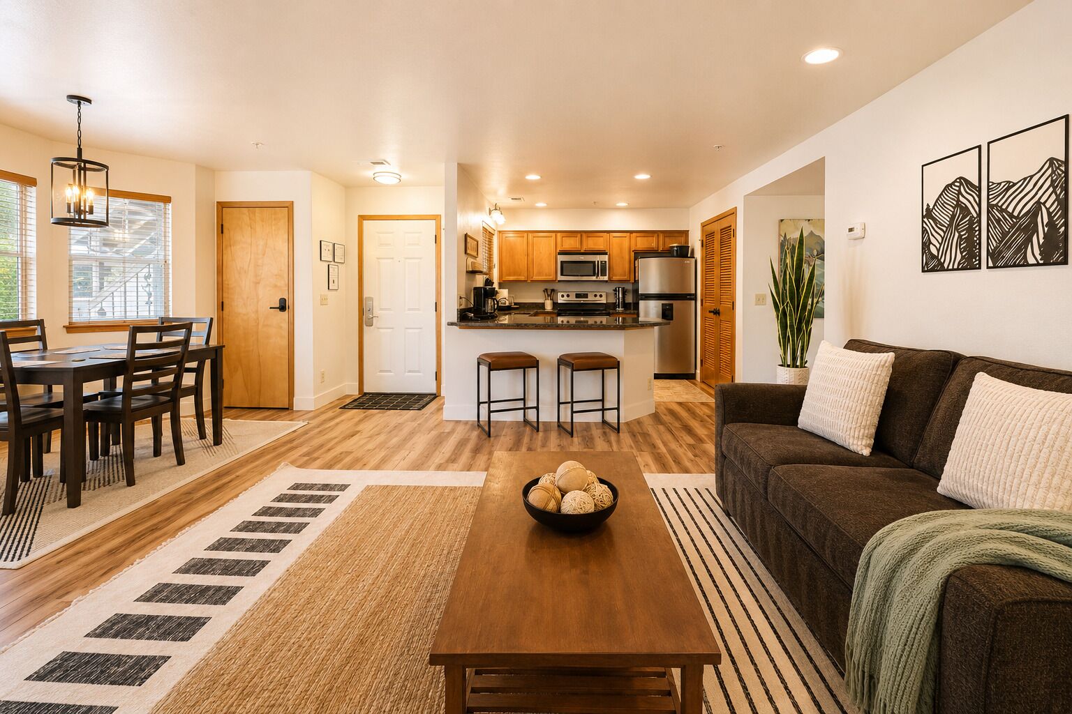 Condo, 1 Bedroom | Interior