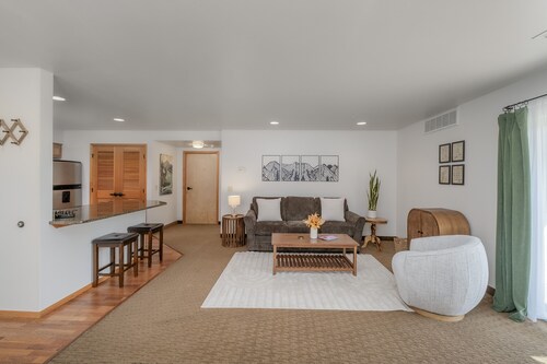 Edelweiss Escape 1 Bedroom Condo