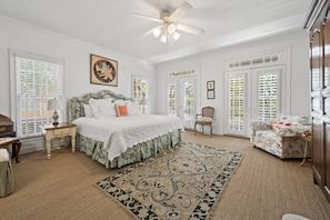 House, 5 Bedrooms | 4 bedrooms, free WiFi - Sunny Days 5 Bedroom Home (Georgetown)