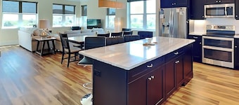 Atlantic Beach House | Spacious Home w. Elevator + Easy Beach Access