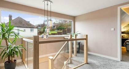 Cozy Dover House With 4 Bedrooms