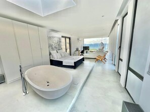 Villa Luxury, vista mare | 6 camere, biancheria in cotone egiziano