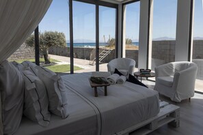 Luxury Villa, Sea View | 6 bedrooms, Egyptian cotton sheets, premium bedding, down comforters - Horizon Luxury Seafront Villa (Aegina)