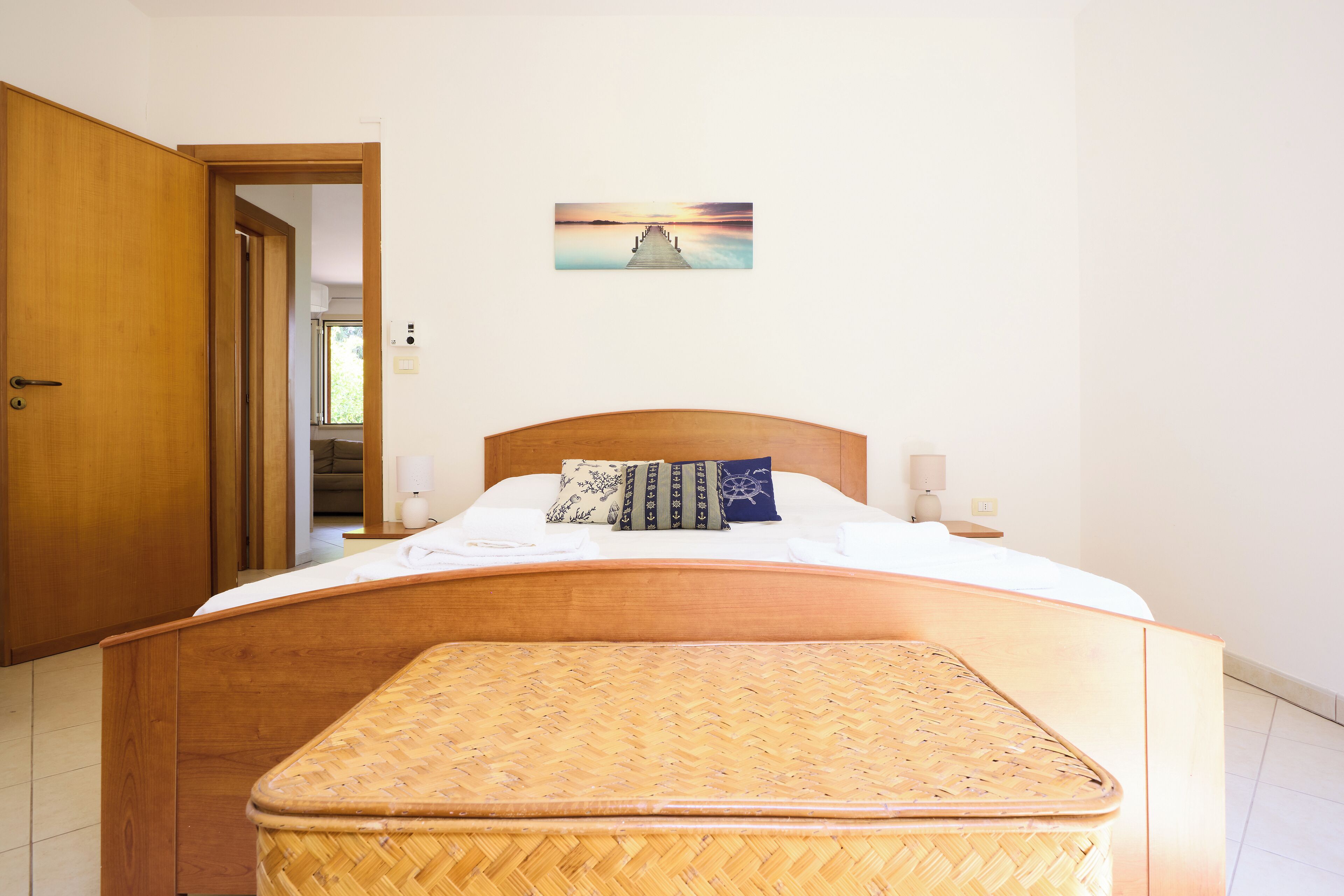 2 chambres, fer et planche à repasser, Wi-Fi, draps fournis