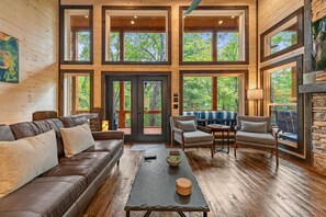 Smart TV, fireplace, video games