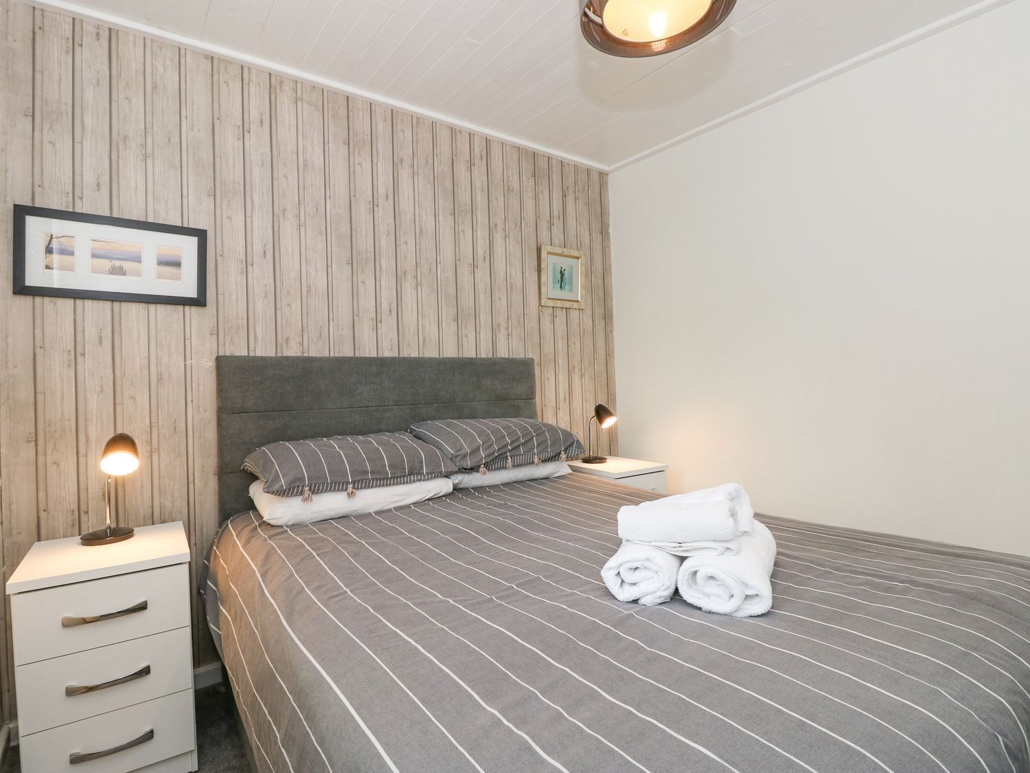 Décor unique, ameublement unique, accès au Wi-Fi (inclus)