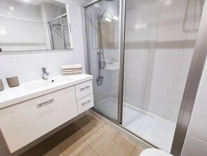 Dusche, Haartrockner