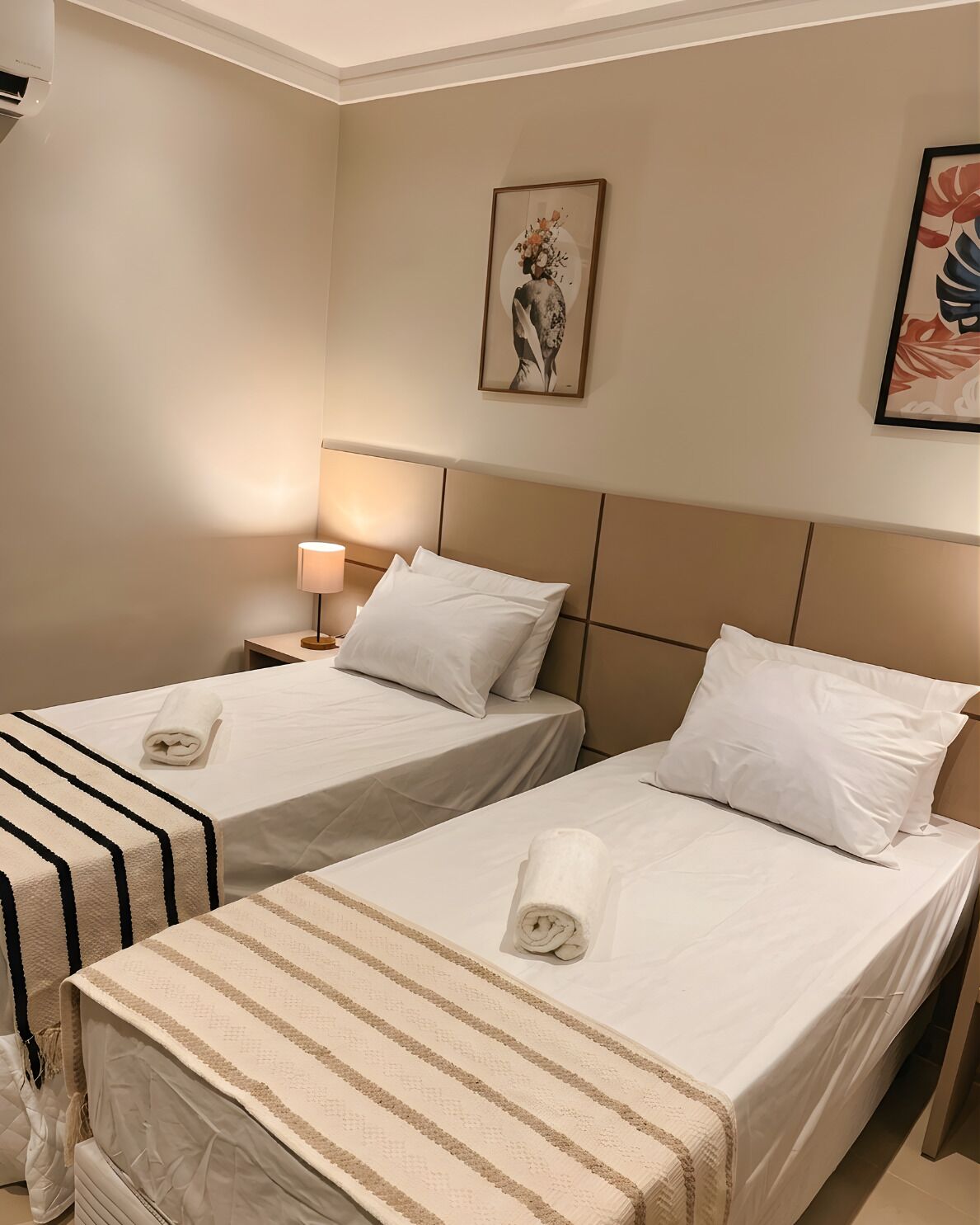 基础单人房, 2 张单人床 | 客房内保险箱、办公桌、笔记本电脑工作区、遮光窗帘