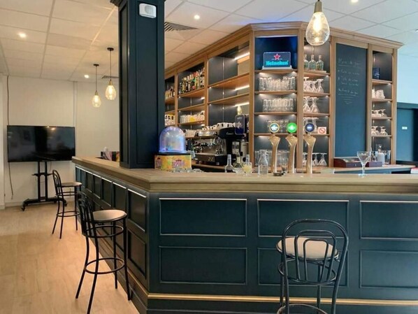 Bar (on property) - Le Patio (Millau)