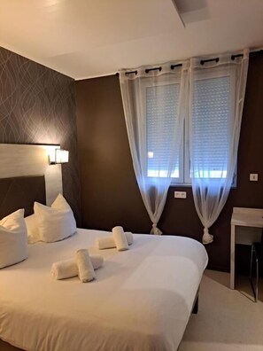 Quarto casal superior | Wi-Fi de cortesia