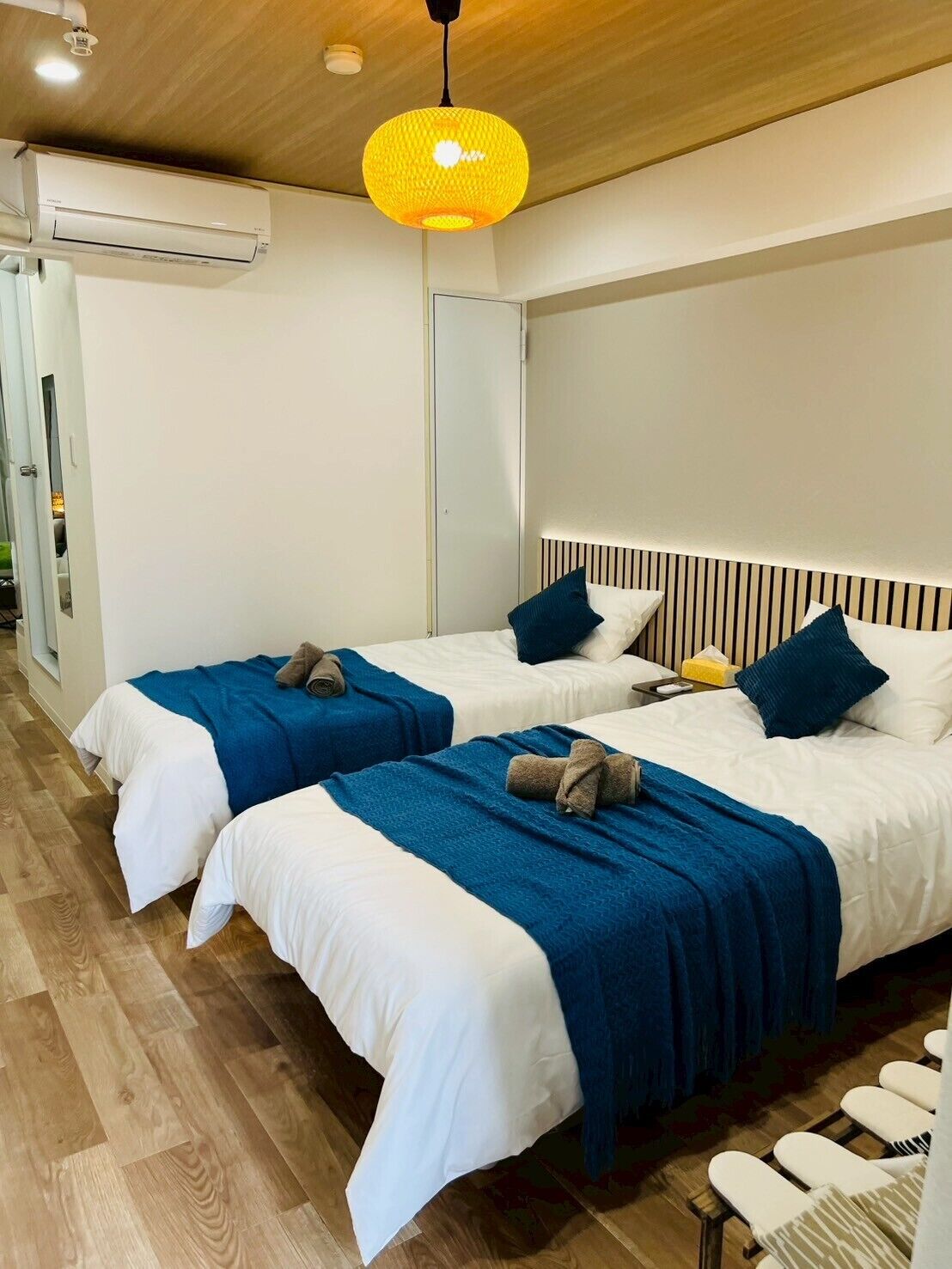 1 chambre, fer et planche à repasser, Wi-Fi gratuit, draps fournis