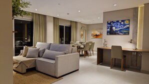Superior Apartment, 2 Bedrooms, Balcony | Living area - ABIBA Apart-Hotel & SPA (Asunción)