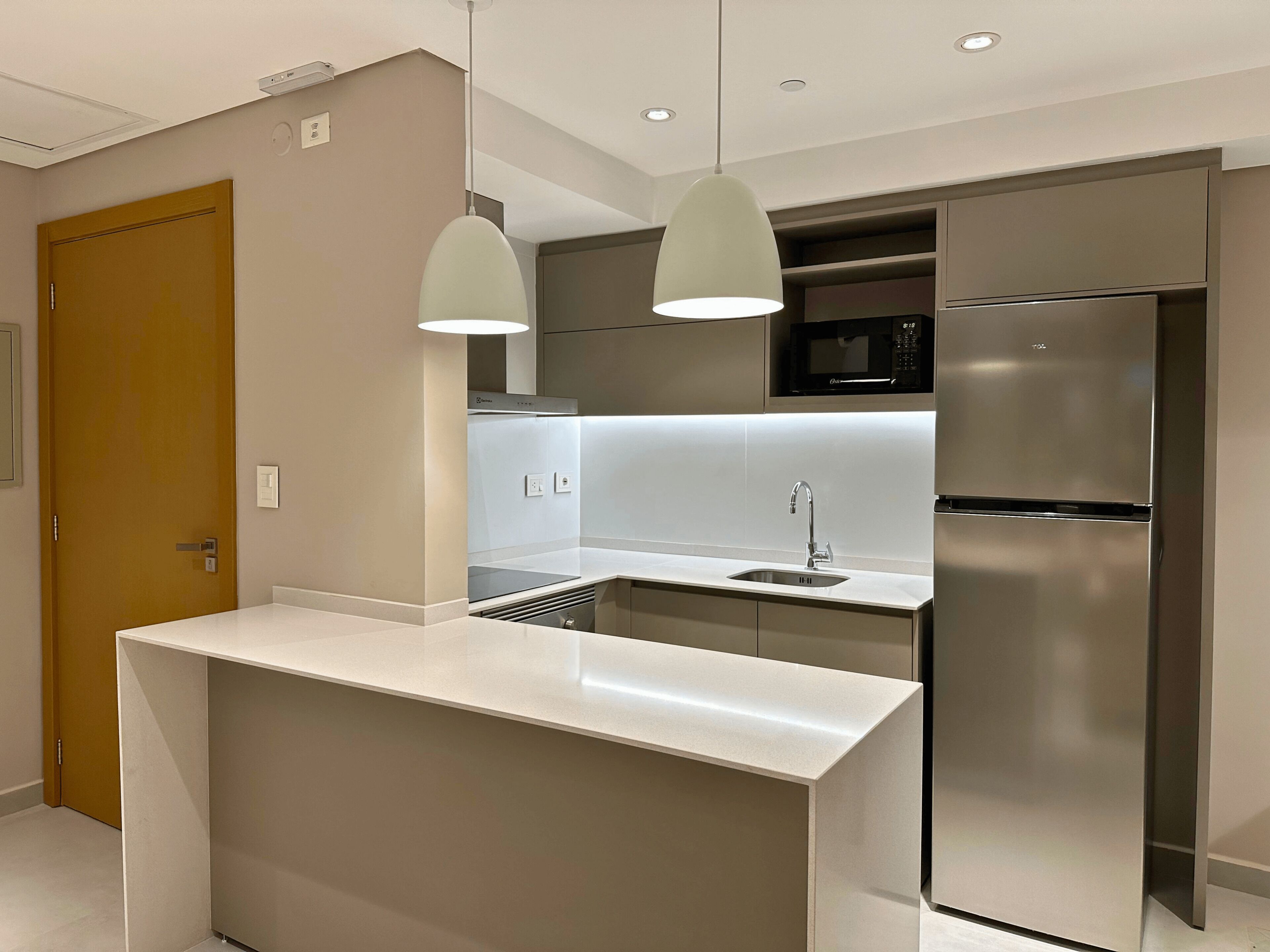 Standard-Apartment, 1 Schlafzimmer | Eigene Küche | Großer Kühlschrank, Mikrowelle, Ofen, Herdplatte