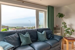 TV - 4 Bed in Woolacombe (oc-w31785) (Woolacombe)