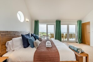 4 camere, ferro/asse da stiro, Wi-Fi gratuito, lenzuola