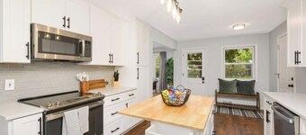 Plymouth Wayzata | Peaceful Lake Retreat | Family