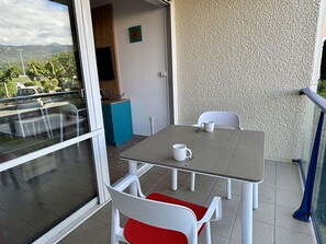 Outdoor dining - 2-room apartment in Argelès-sur-Mer with pool (Argelès-sur-Mer)