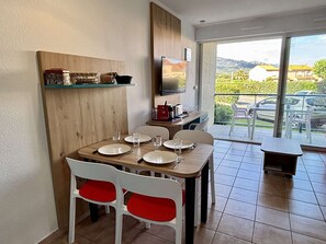 Dining - 2-room apartment in Argelès-sur-Mer with pool (Argelès-sur-Mer)